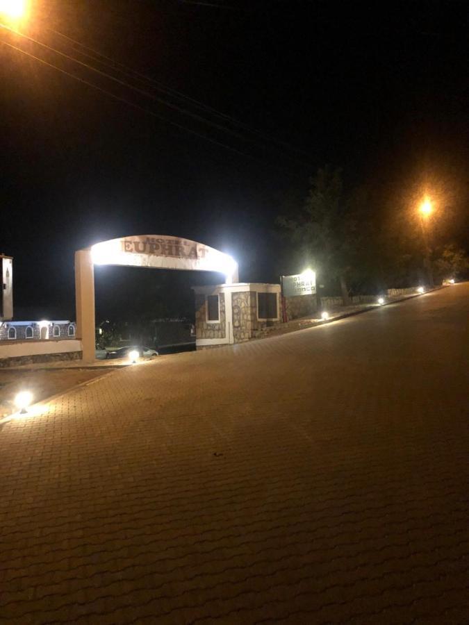 Hotel Euphrat Nemrut Karadut  Extérieur photo